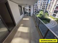 KADIKÖYDE ÇİFÇİ YAŞAM PARK İSTE İÇERİSİNDE ARA KAT HARİKA KONUMDA 2+1 DAİRE